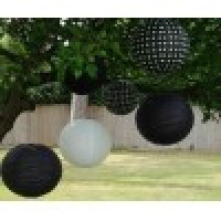 Simply Black & White!